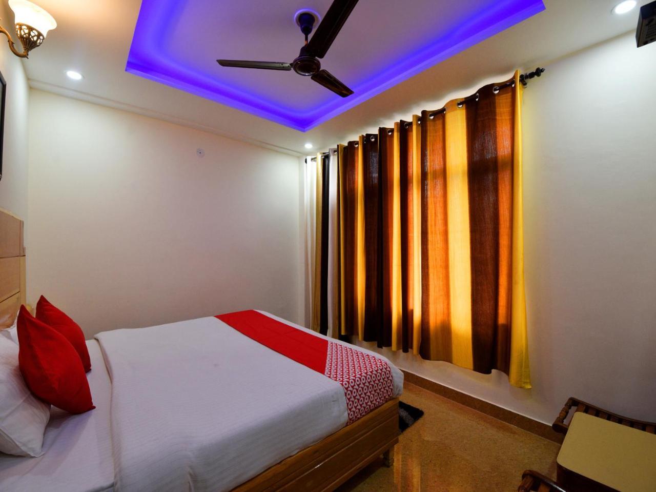 Hotel Oyo 14141 Apple Valley View