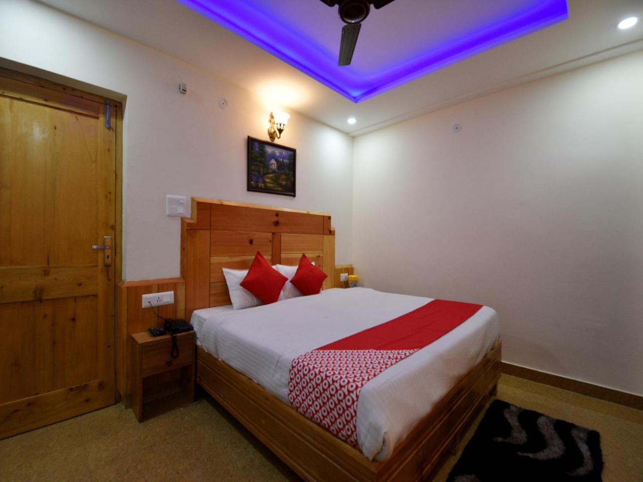 Oyo 14141 Apple Valley View Manali (Himachal Pradesh)