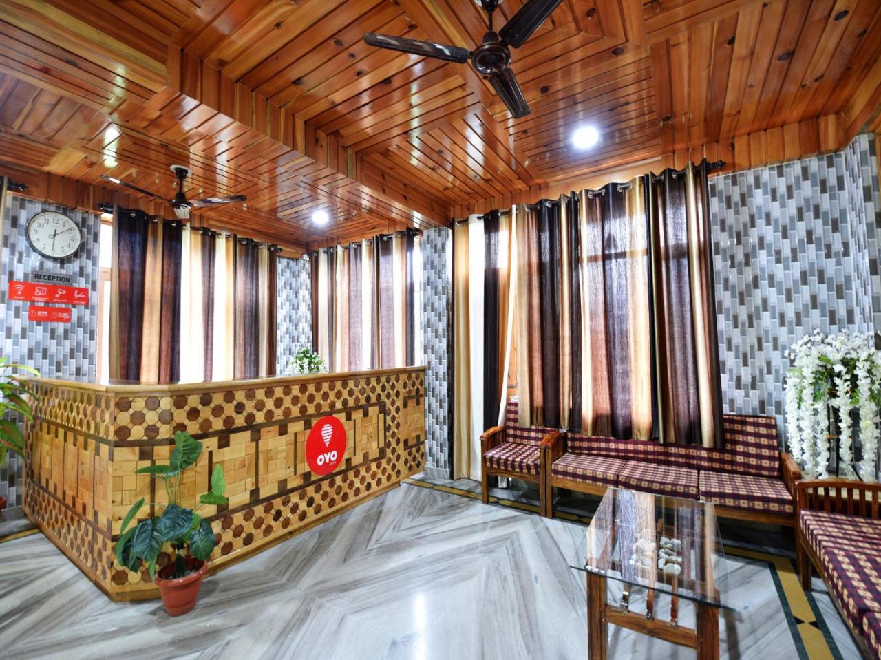Oyo 14141 Apple Valley View 3* Manali (Himachal Pradesh)