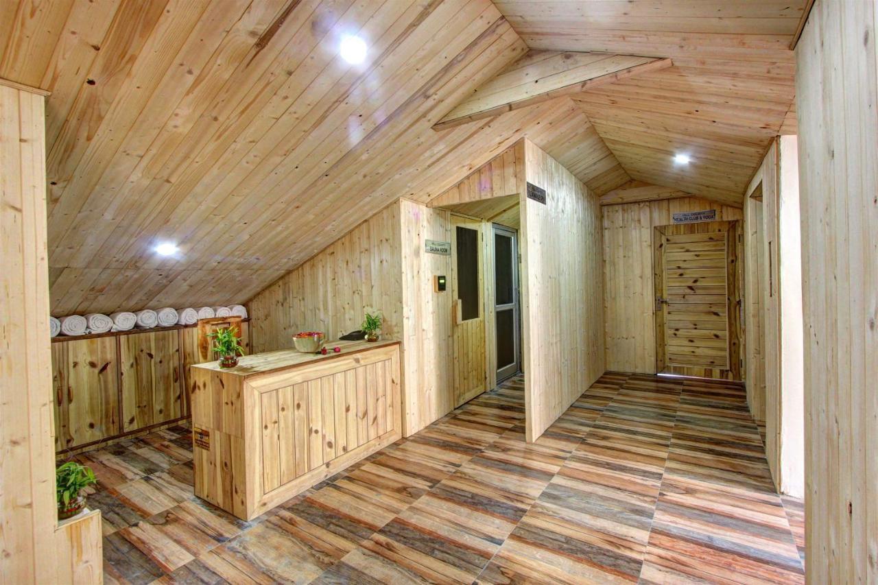 Hill County & Hotel 4*
