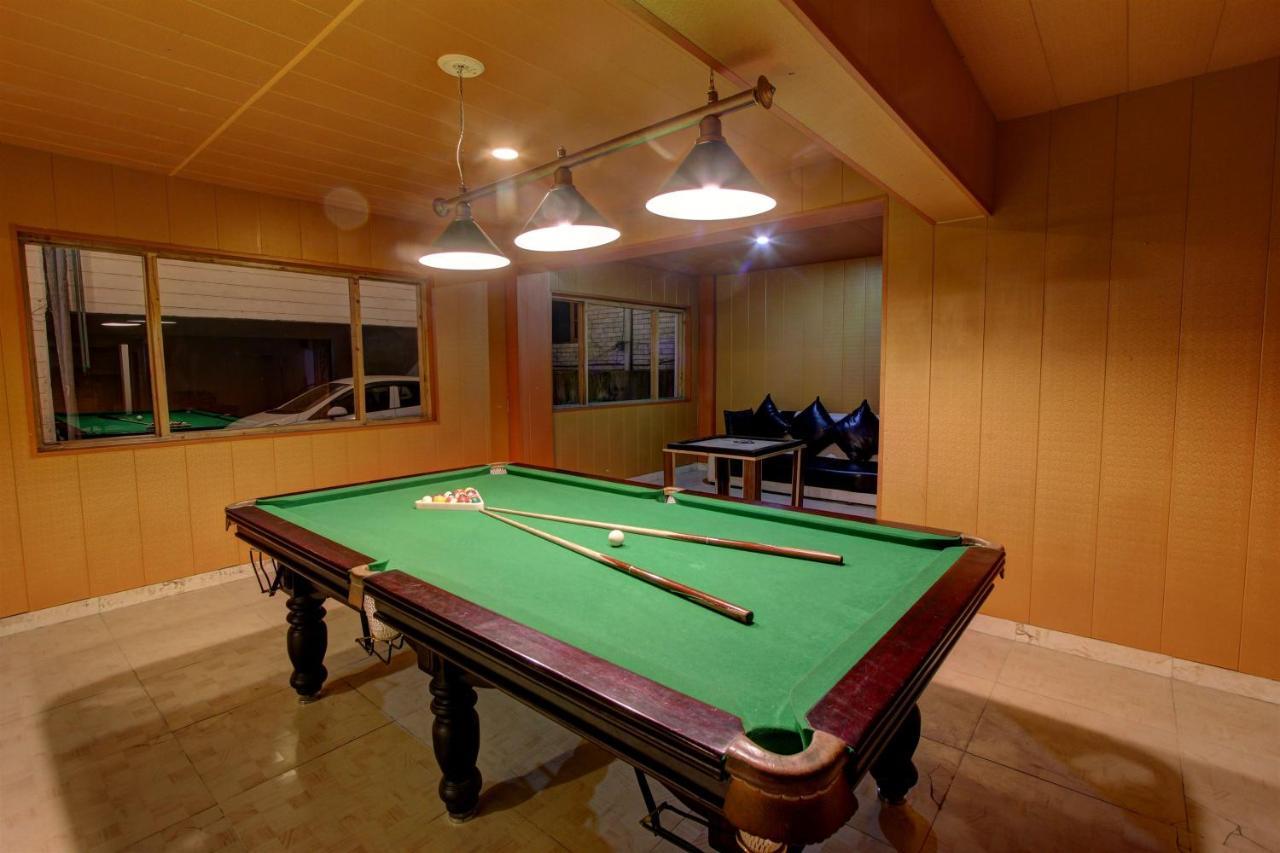 Hill County & Hotel 4*