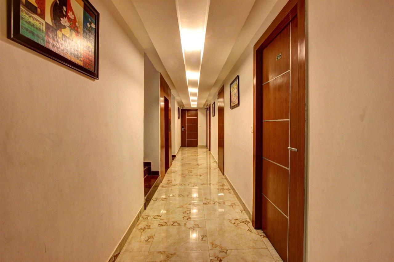 Hill County & Hotel Manali (Himachal Pradesh)