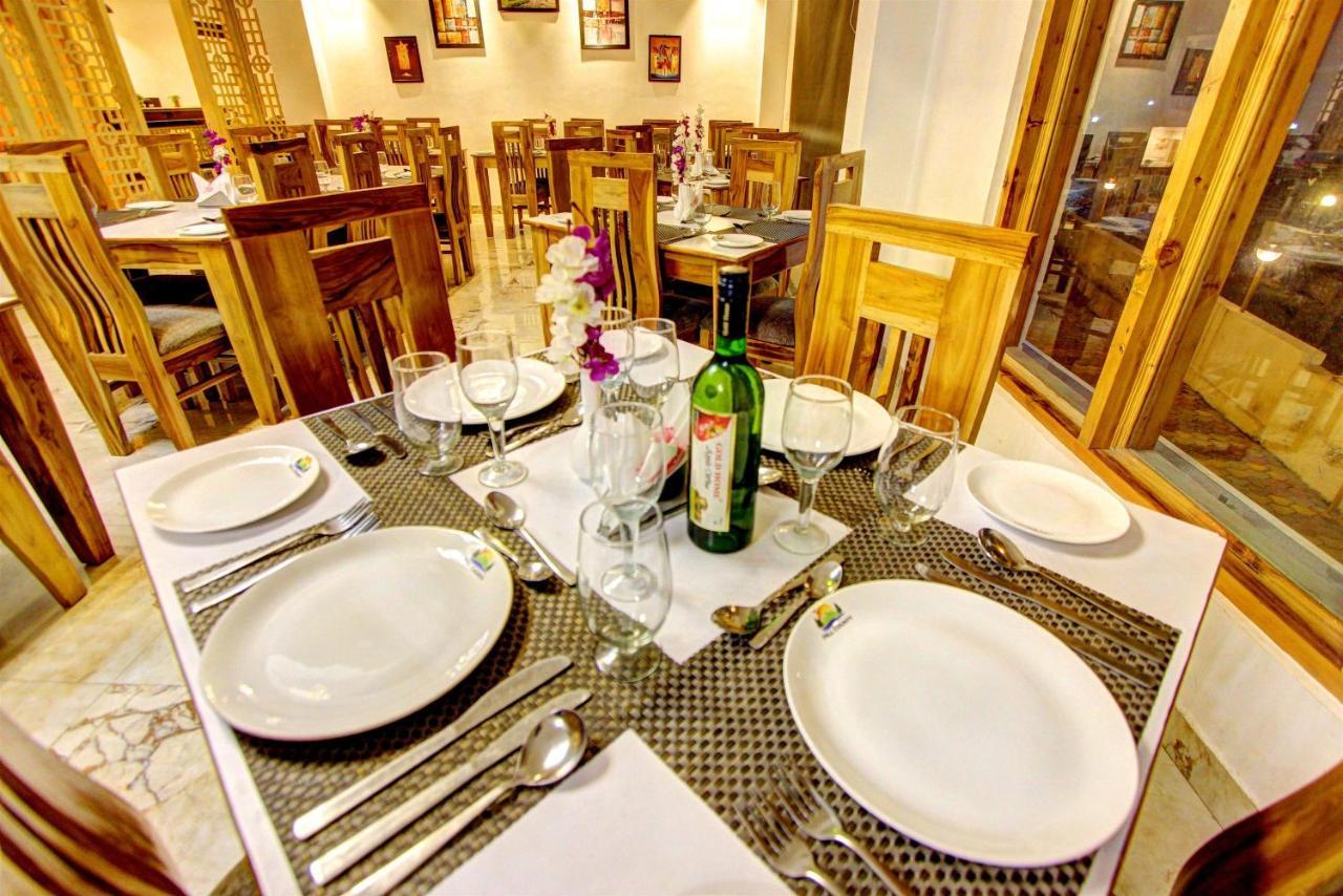 Hill County & Hotel 4*