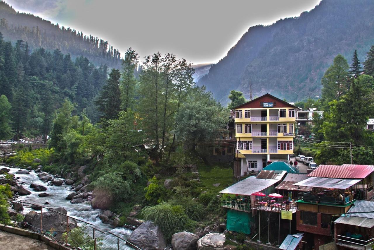 Dream River Hotel Manali (Himachal Pradesh)