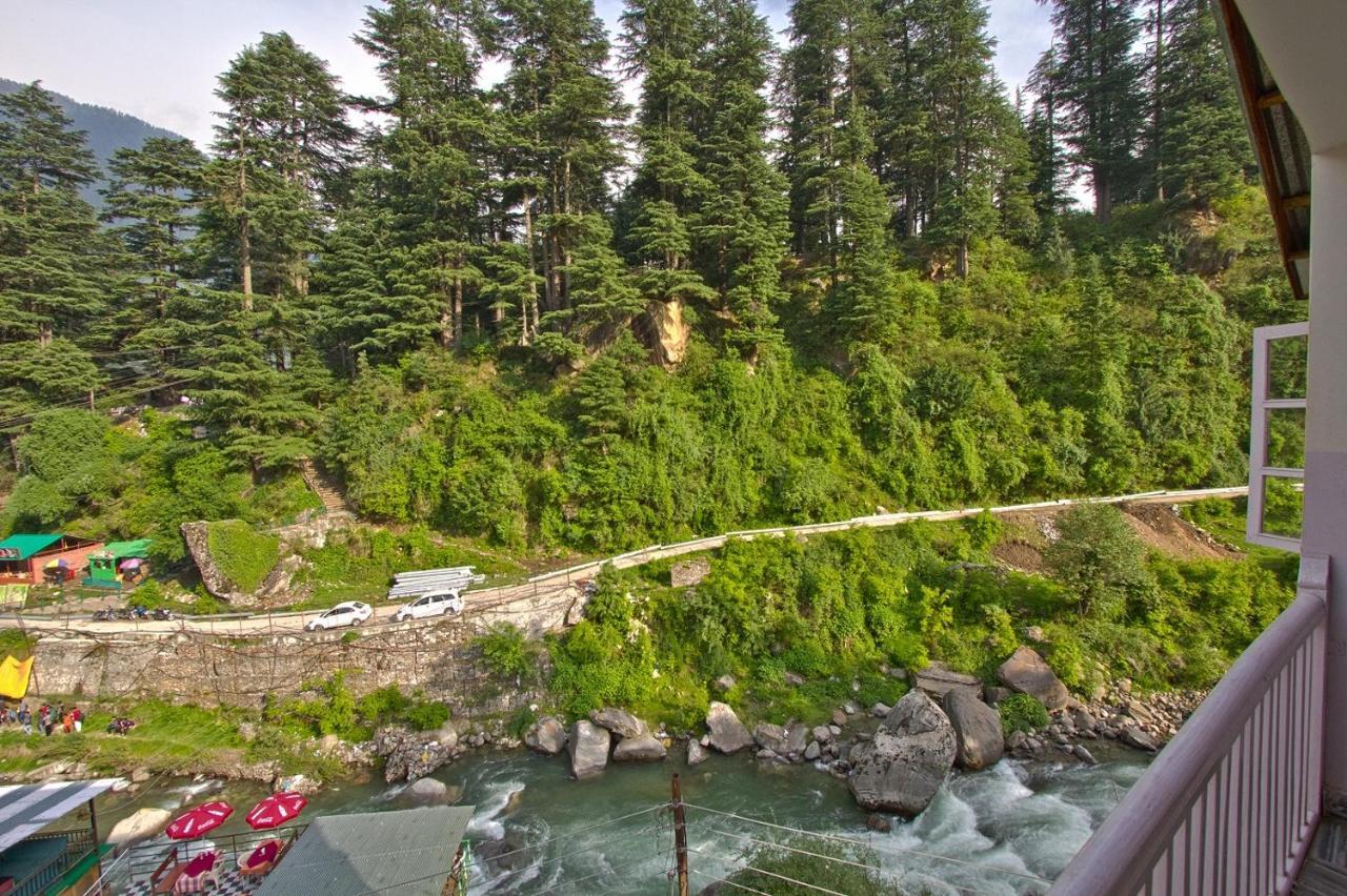 Hotel Dream River Manali (Himachal Pradesh)