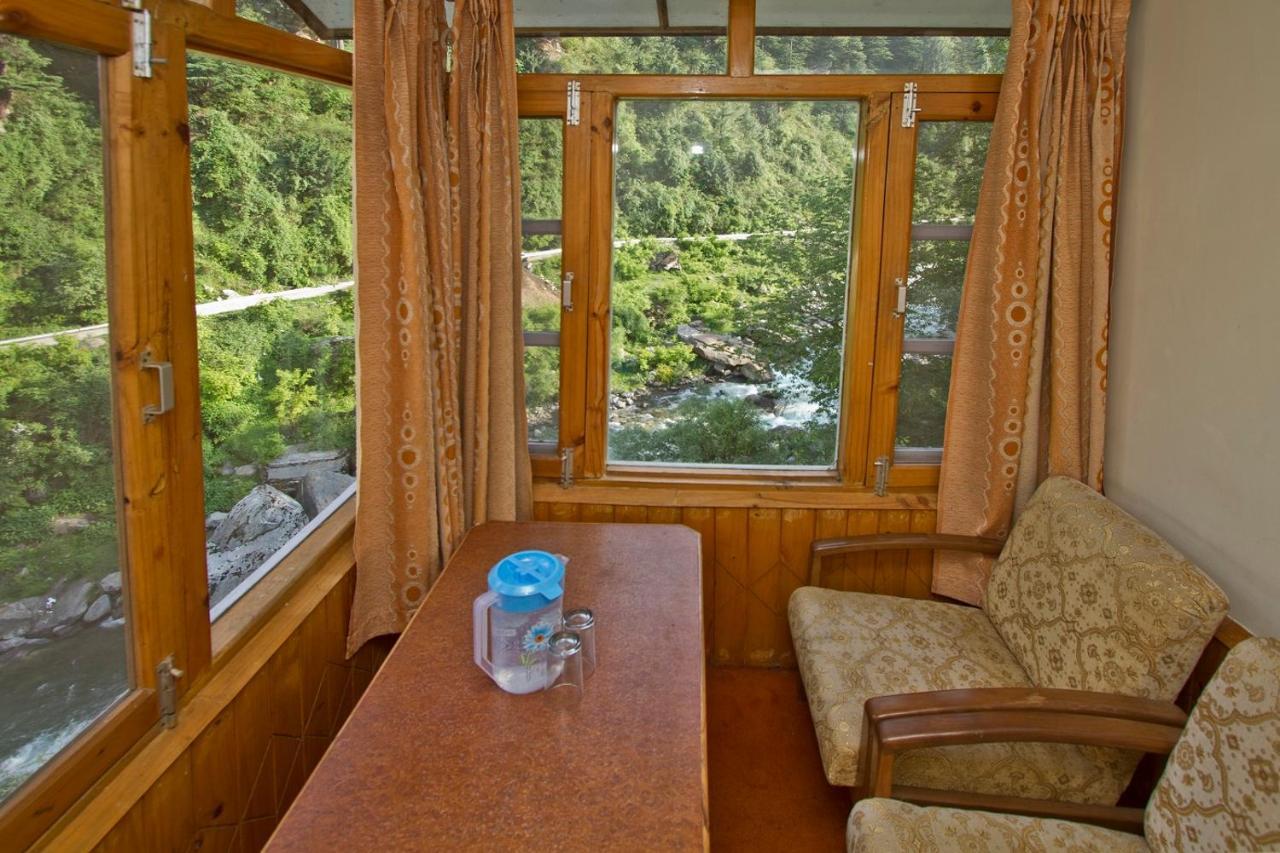 Hotel Dream River