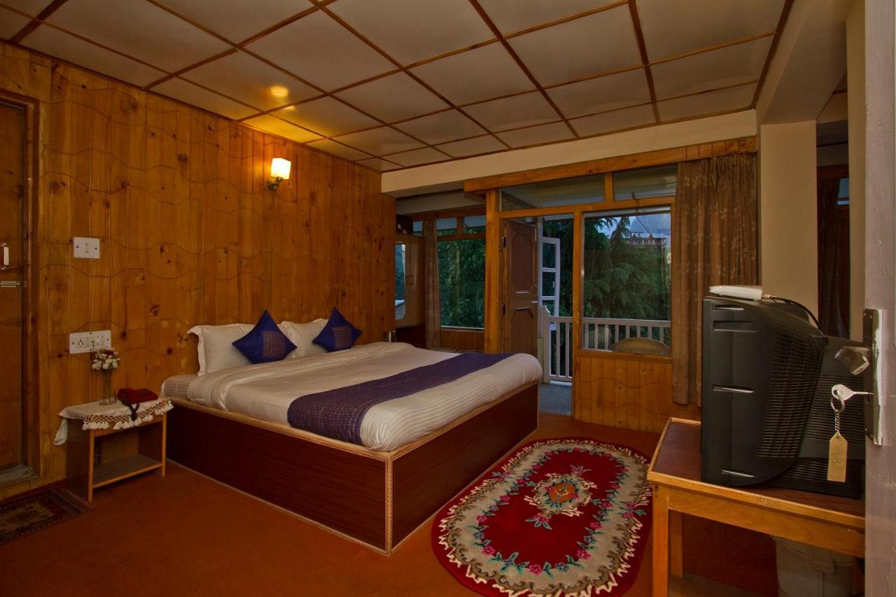 Dream River Hotel 2*