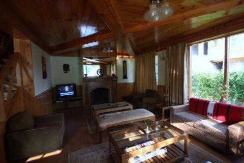 Bed & Breakfast Retreat *