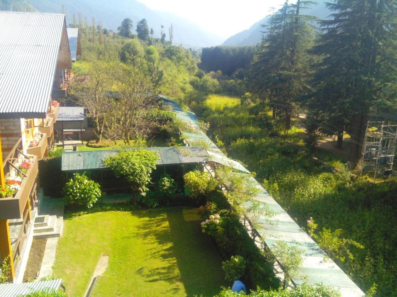 Bed & Breakfast Retreat Manali (Himachal Pradesh)