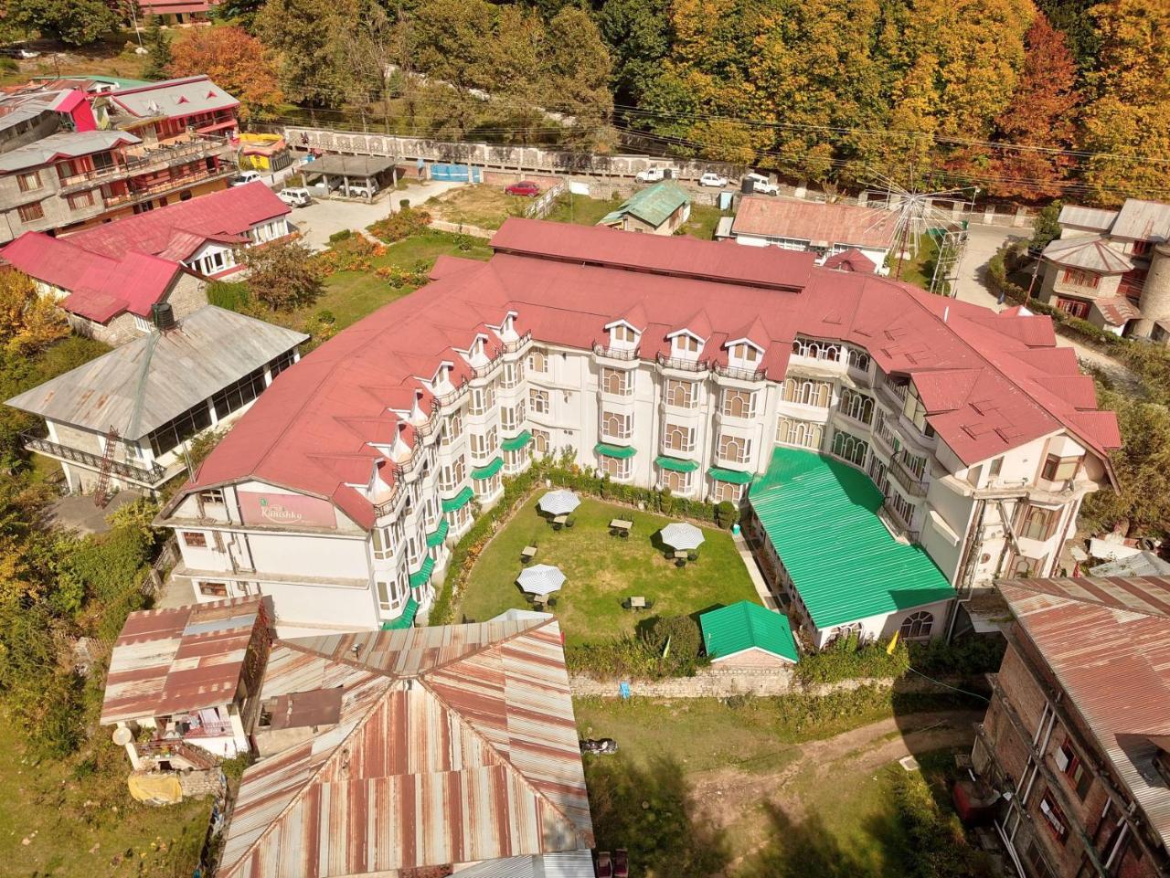 Hotel Kanishka 200m From Mall Road 4*