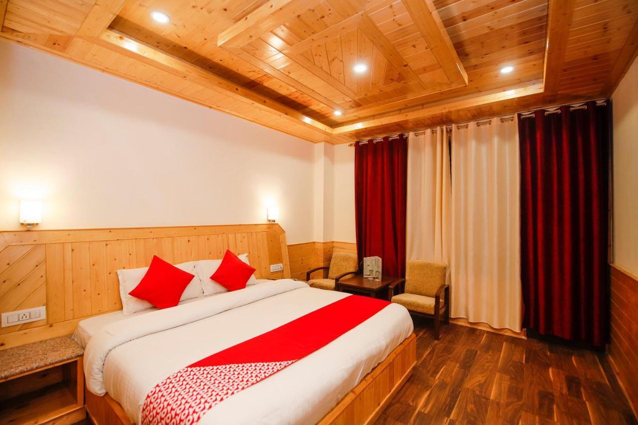 Oyo 24026 Snow Hills Manali (Himachal Pradesh)