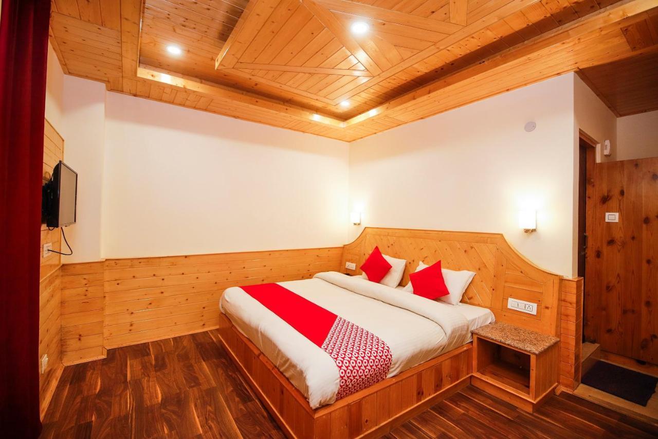 Oyo 24026 Snow Hills Hotel Manali (Himachal Pradesh)
