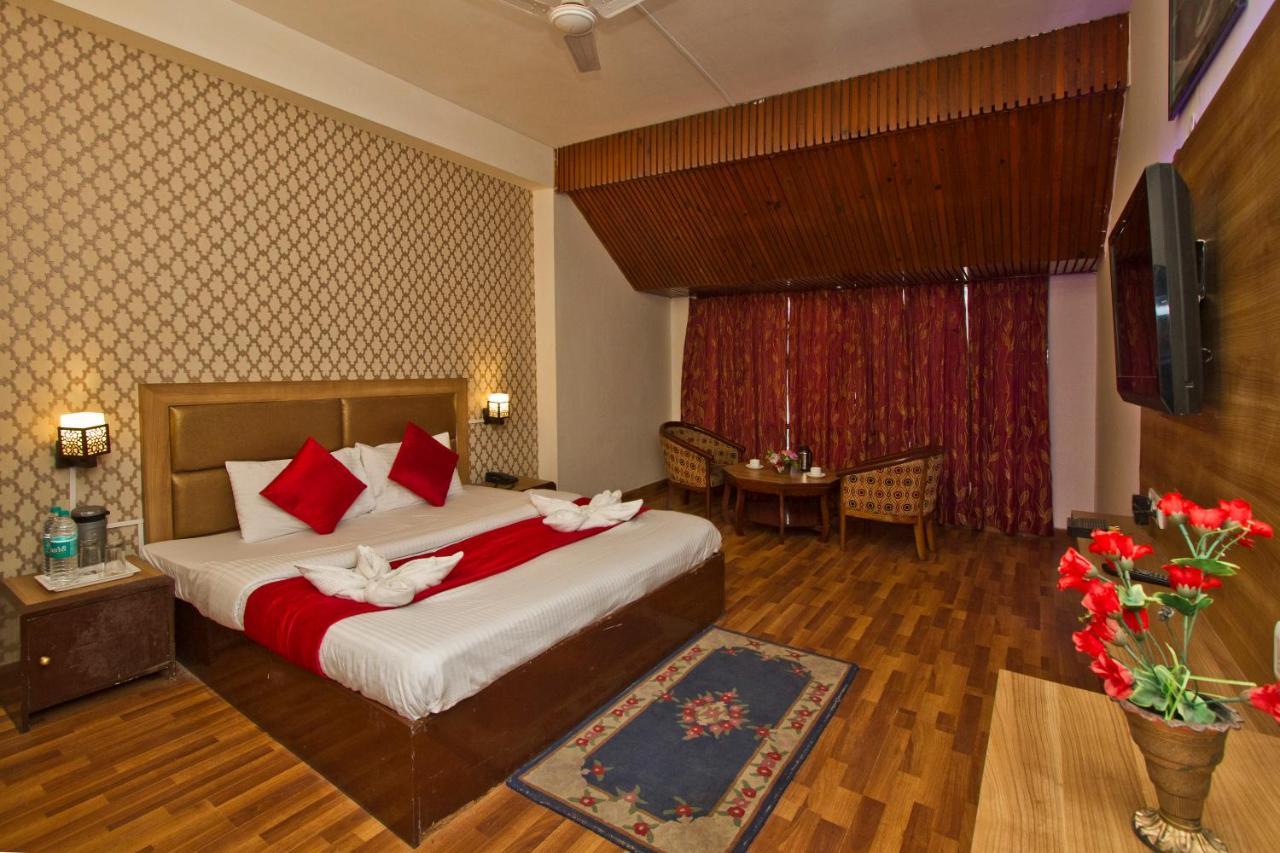 Sitara International Hotel