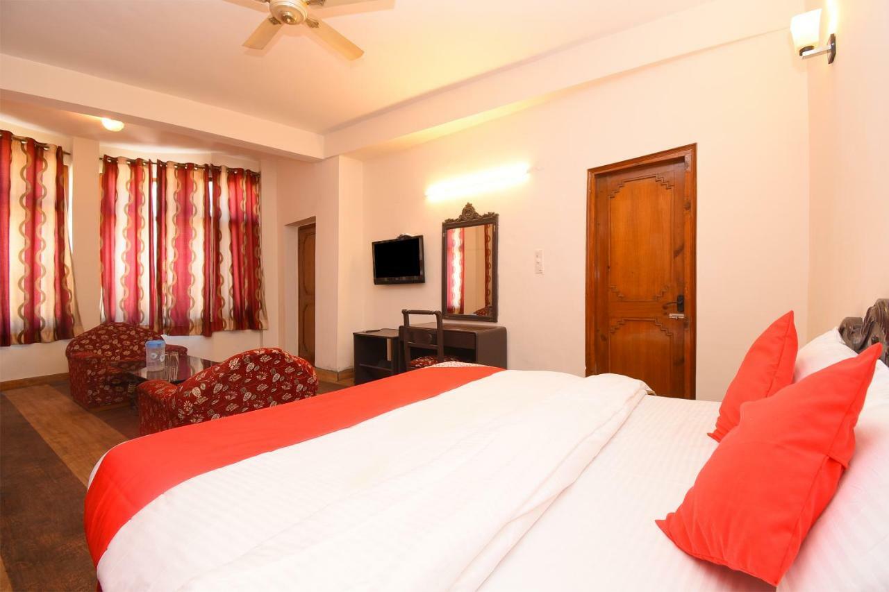 Kalinga Intercontinental Hotel 3*