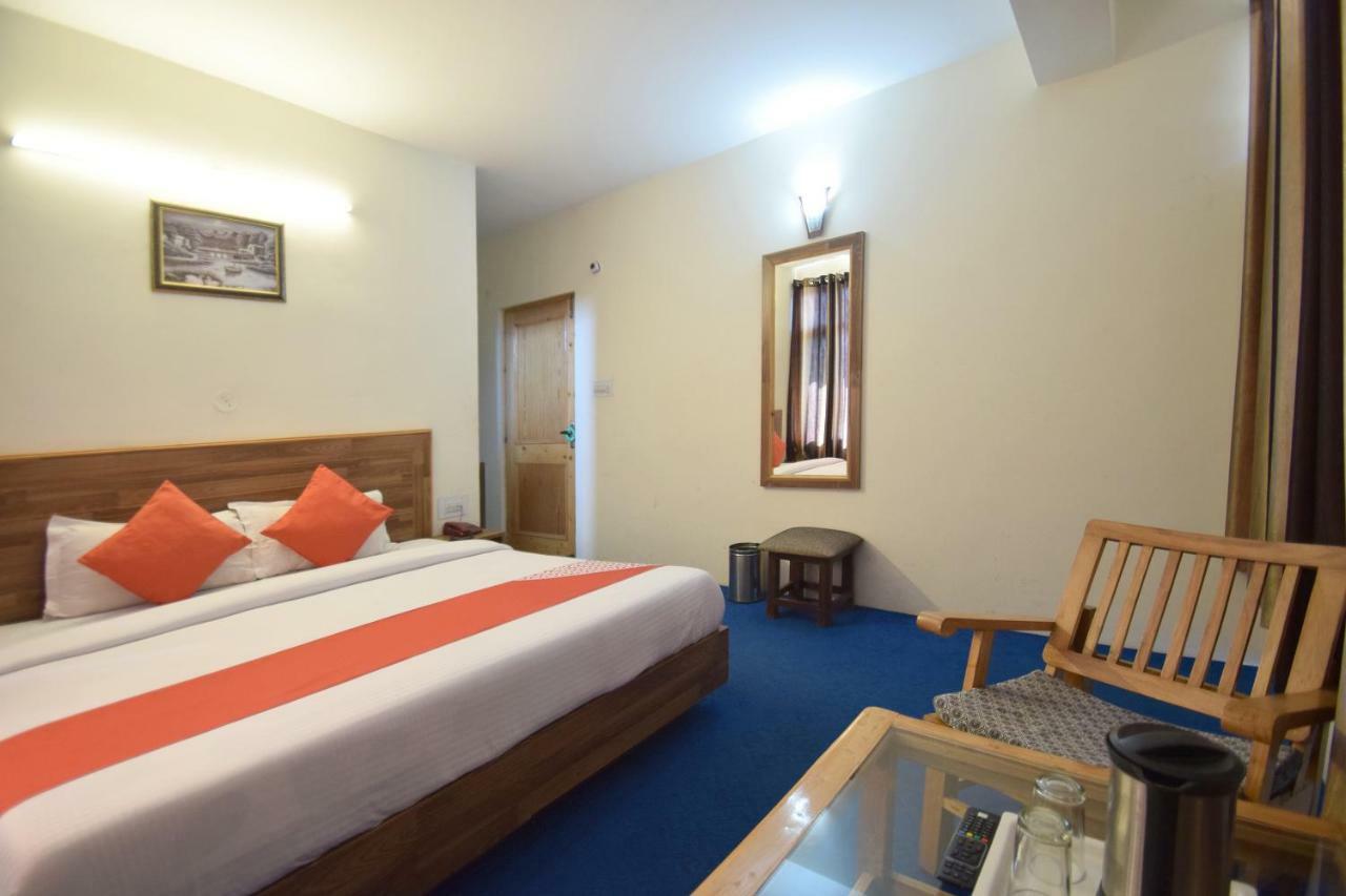 Oyo 5698 The Destination Hotel 3*
