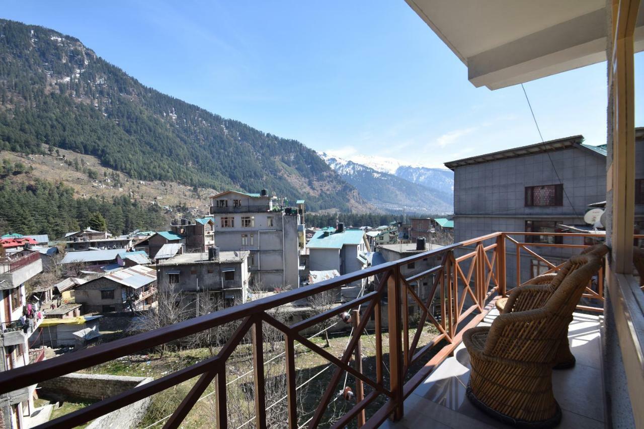 Oyo 5698 The Destination Manali (Himachal Pradesh)