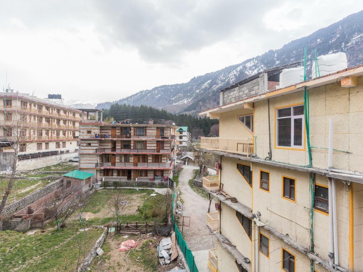 Oyo 5698 The Destination Hotel Manali (Himachal Pradesh)
