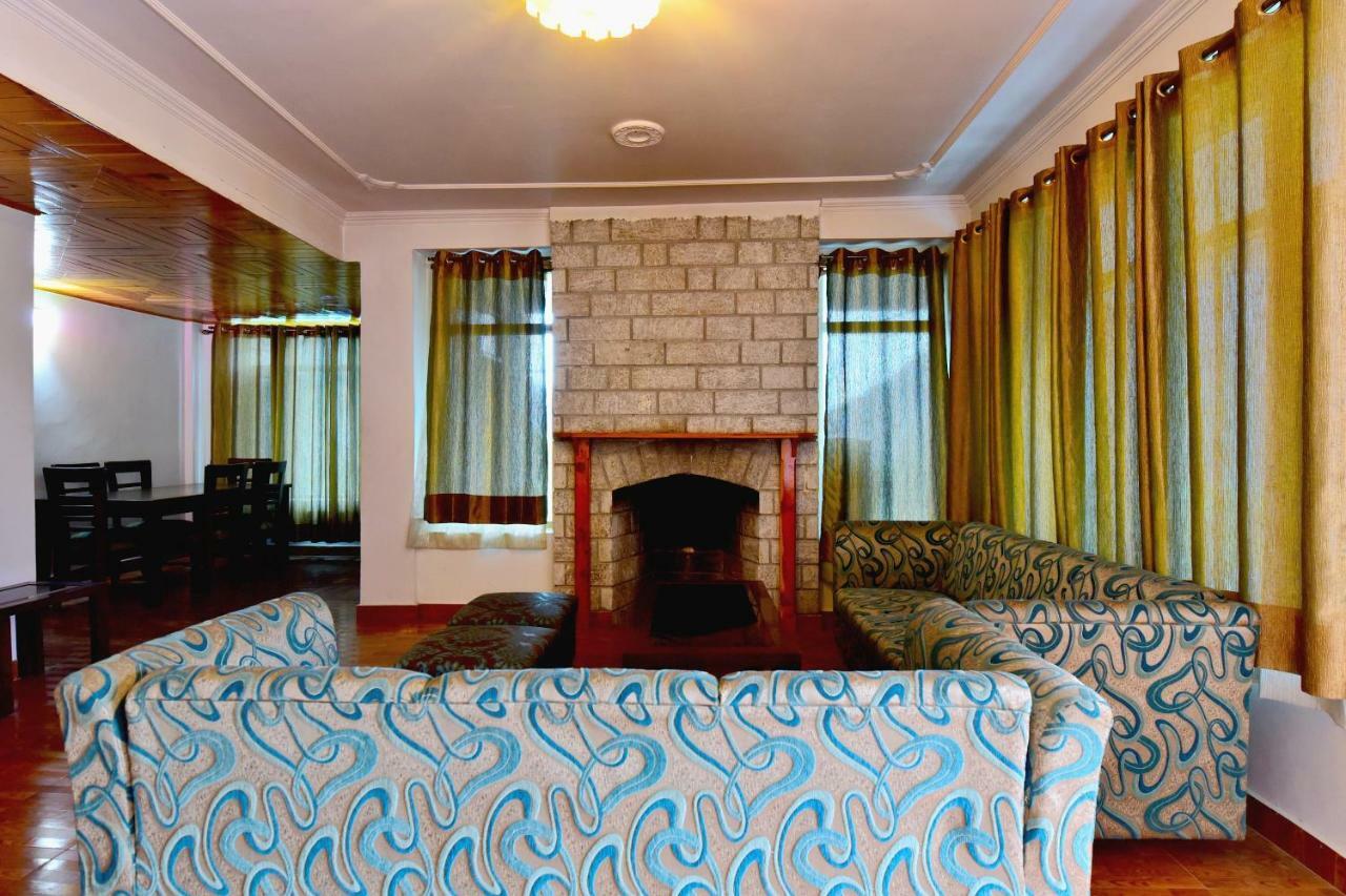 Oyo 38759 Tara Cottages 3*
