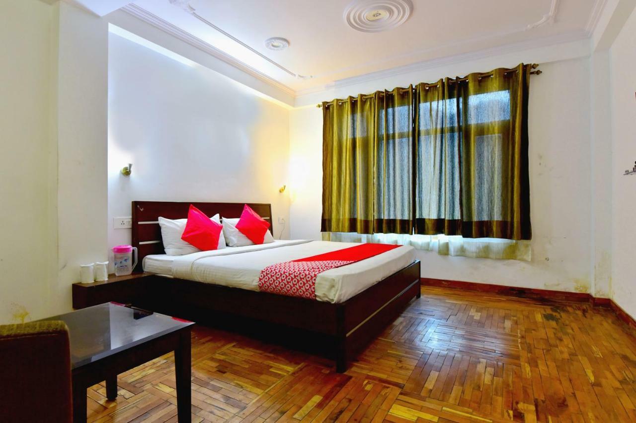Oyo 38759 Tara Cottages Hotel 3*