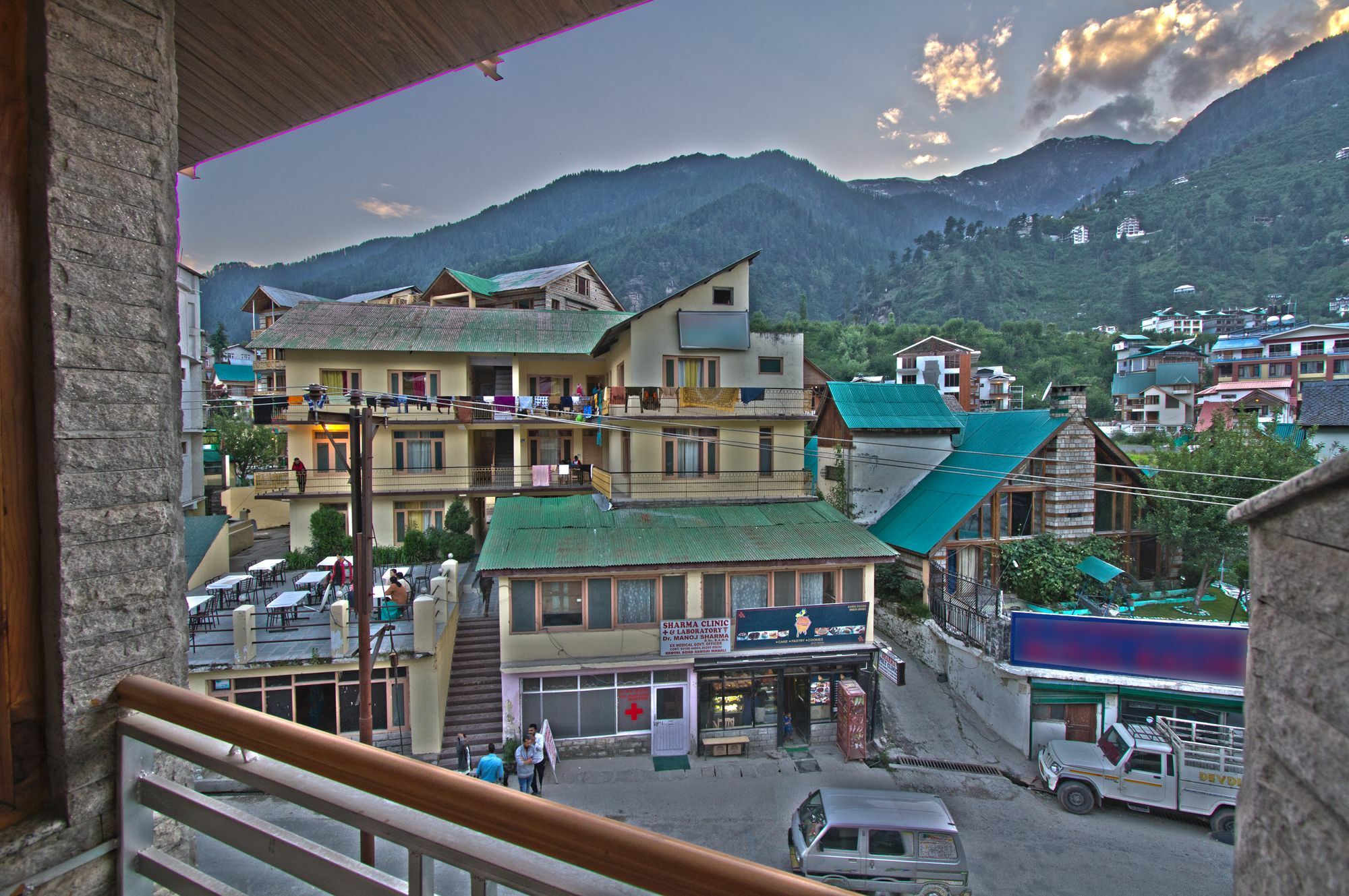 Sarthak Regency By M K Hospitality,rangri, Manali,hp,just 1 Kms From Volvo Parking Hotel