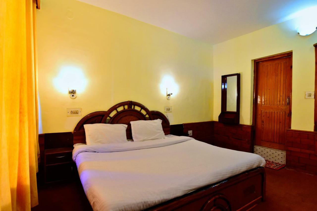 Spot On 37336 Neelgiri 3*
