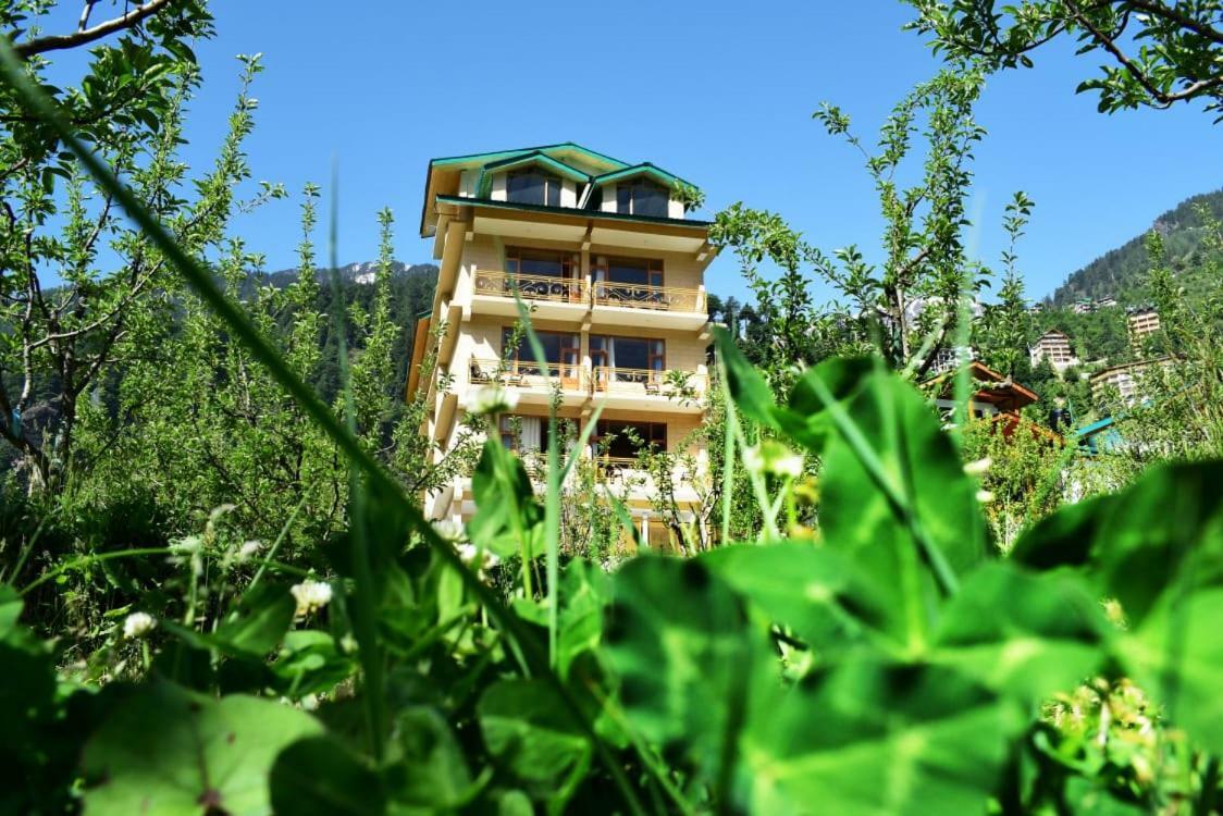 De Square Hotel