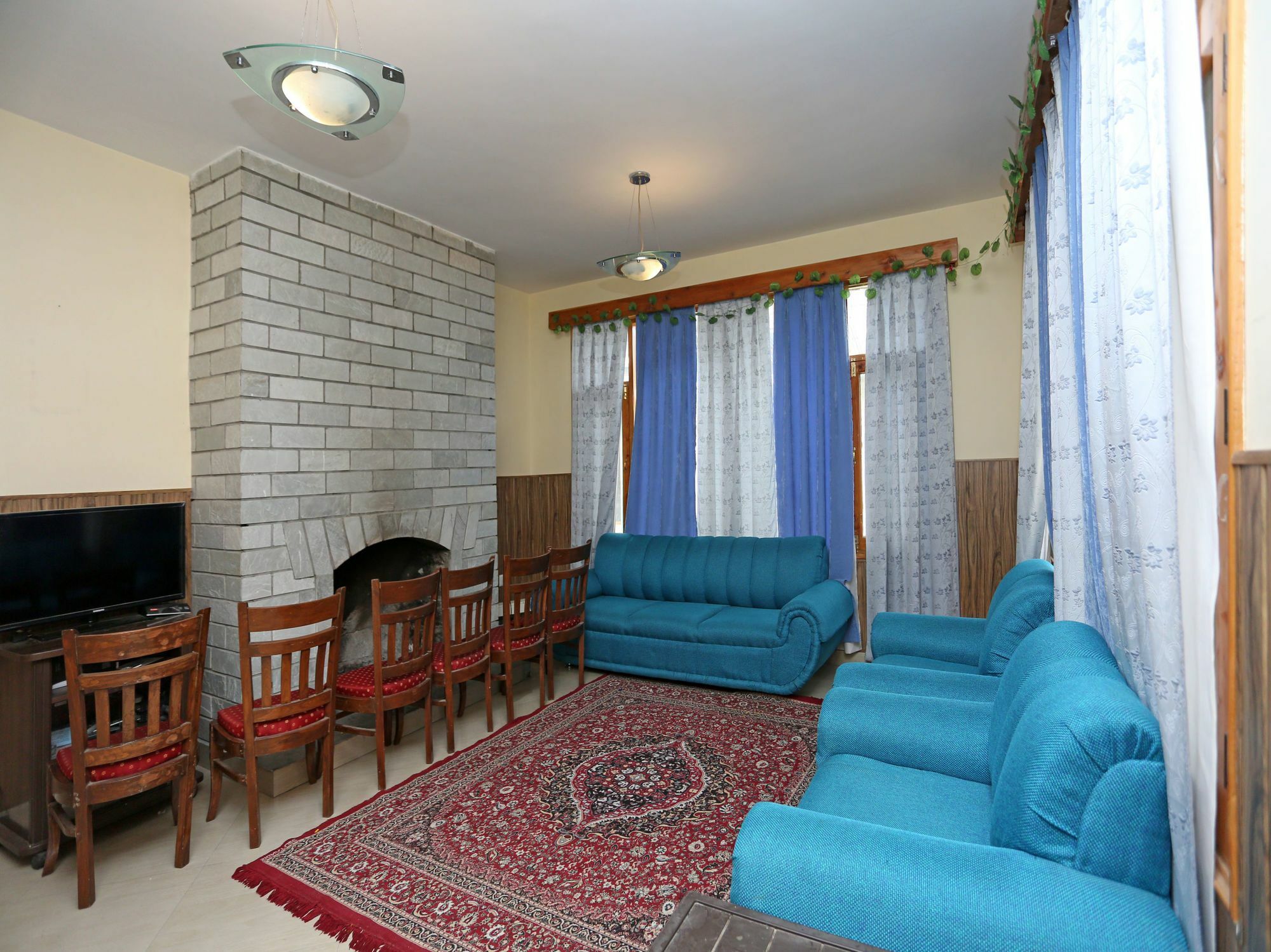 Oyo 9483 Himalayan Ecstacy 3* Manali (Himachal Pradesh)