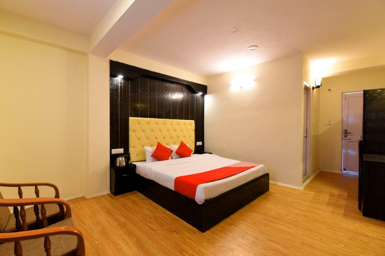 Oyo 15216 North 3*