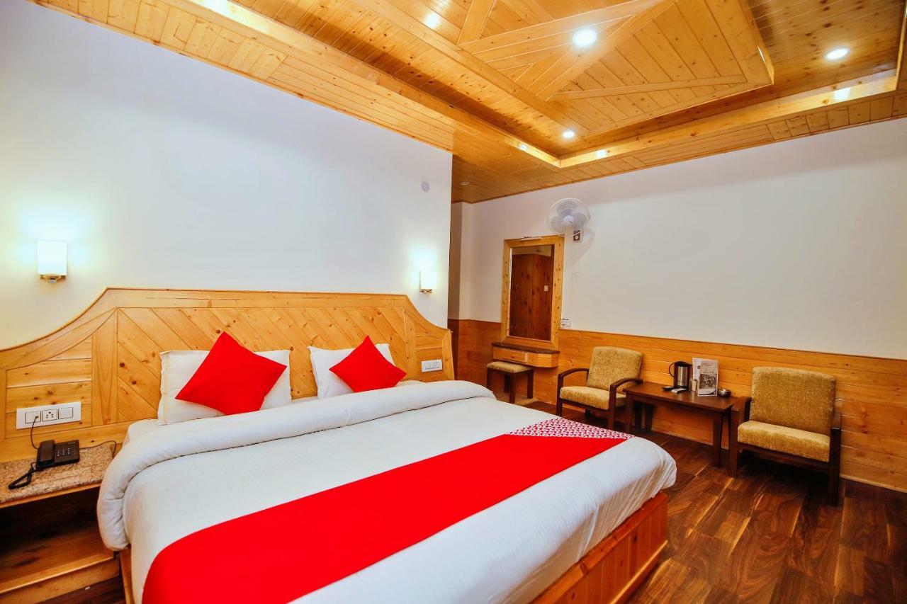 Oyo 24026 Snow Hills Hotel Manali (Himachal Pradesh)