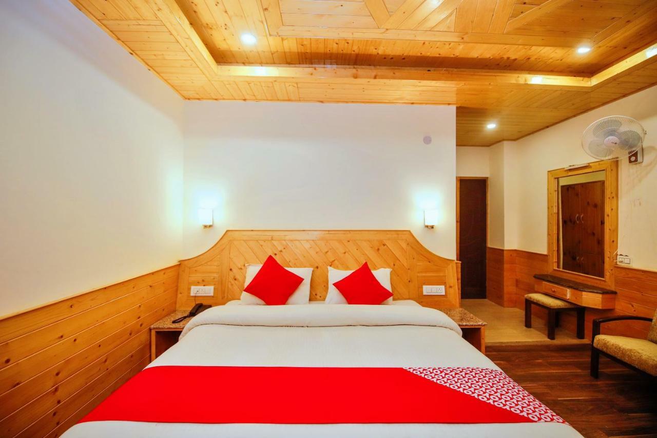 Oyo 24026 Snow Hills Hotel