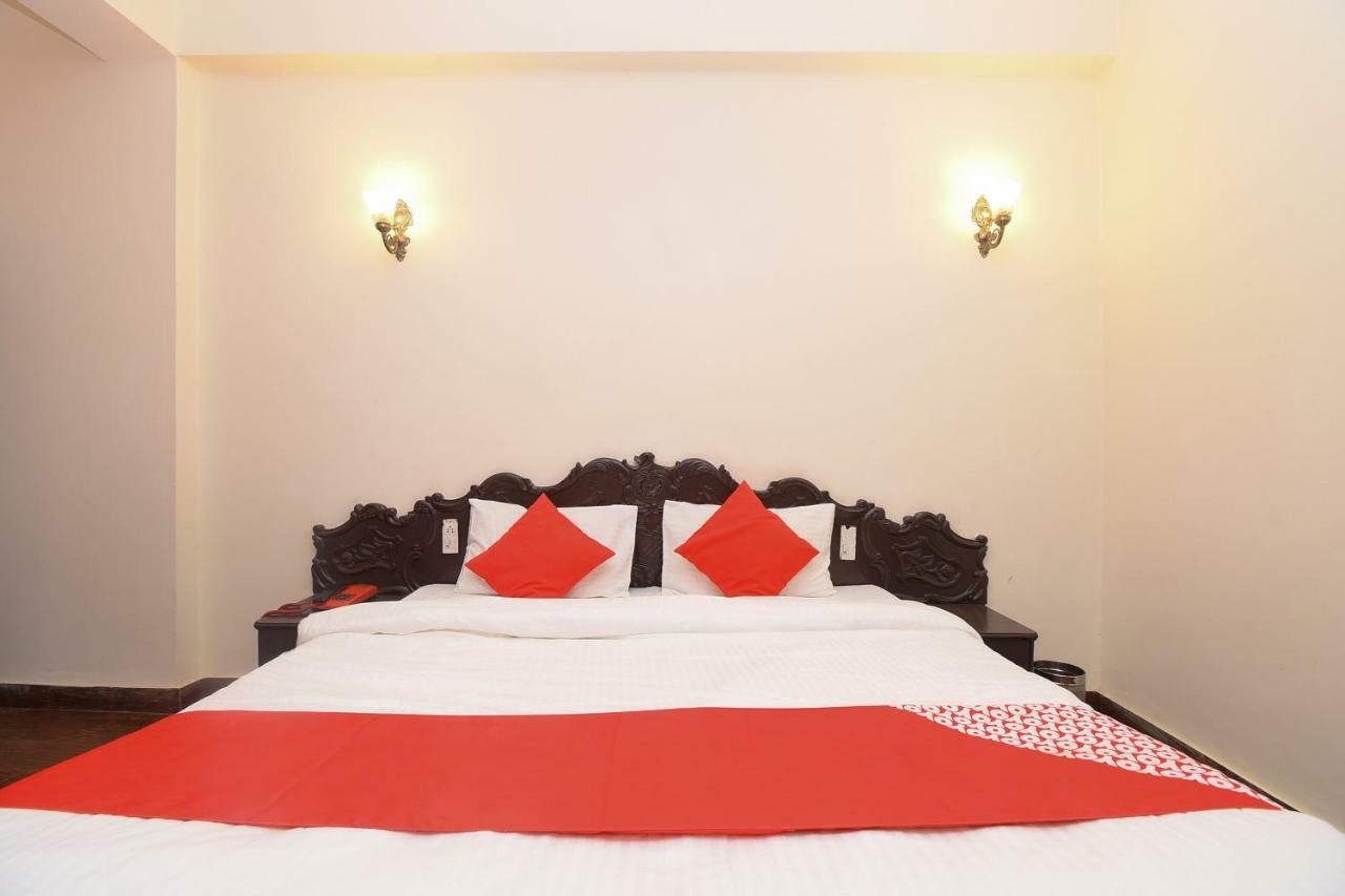 Kalinga Intercontinental Hotel 3*