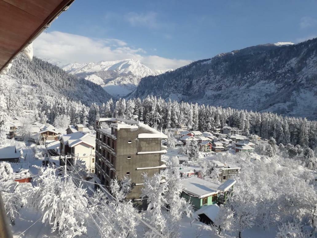 Hotel Heaven On Earth Manali (Himachal Pradesh)