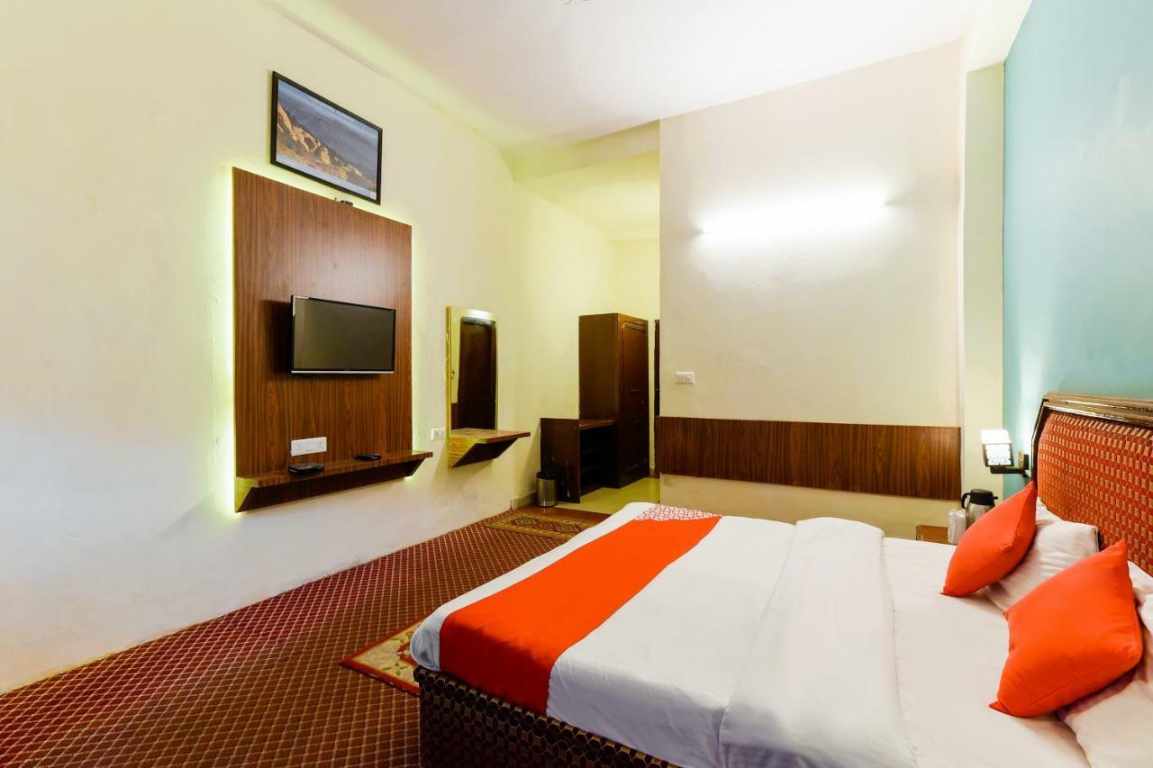 Hotel Sitara International Manali (Himachal Pradesh)