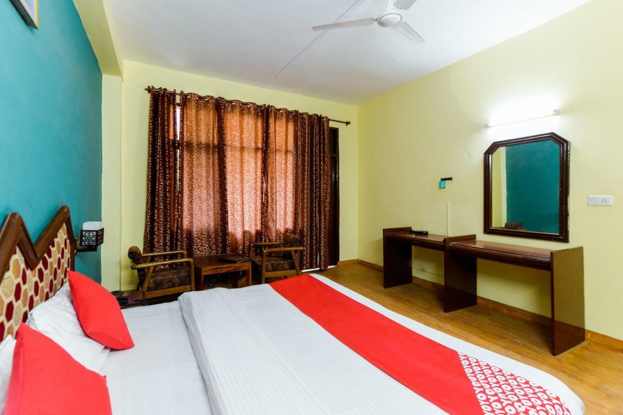 Sitara International Hotel 3*