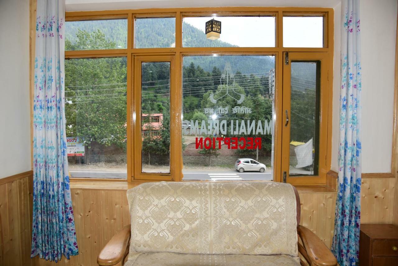 Dreams Hotel Manali (Himachal Pradesh)