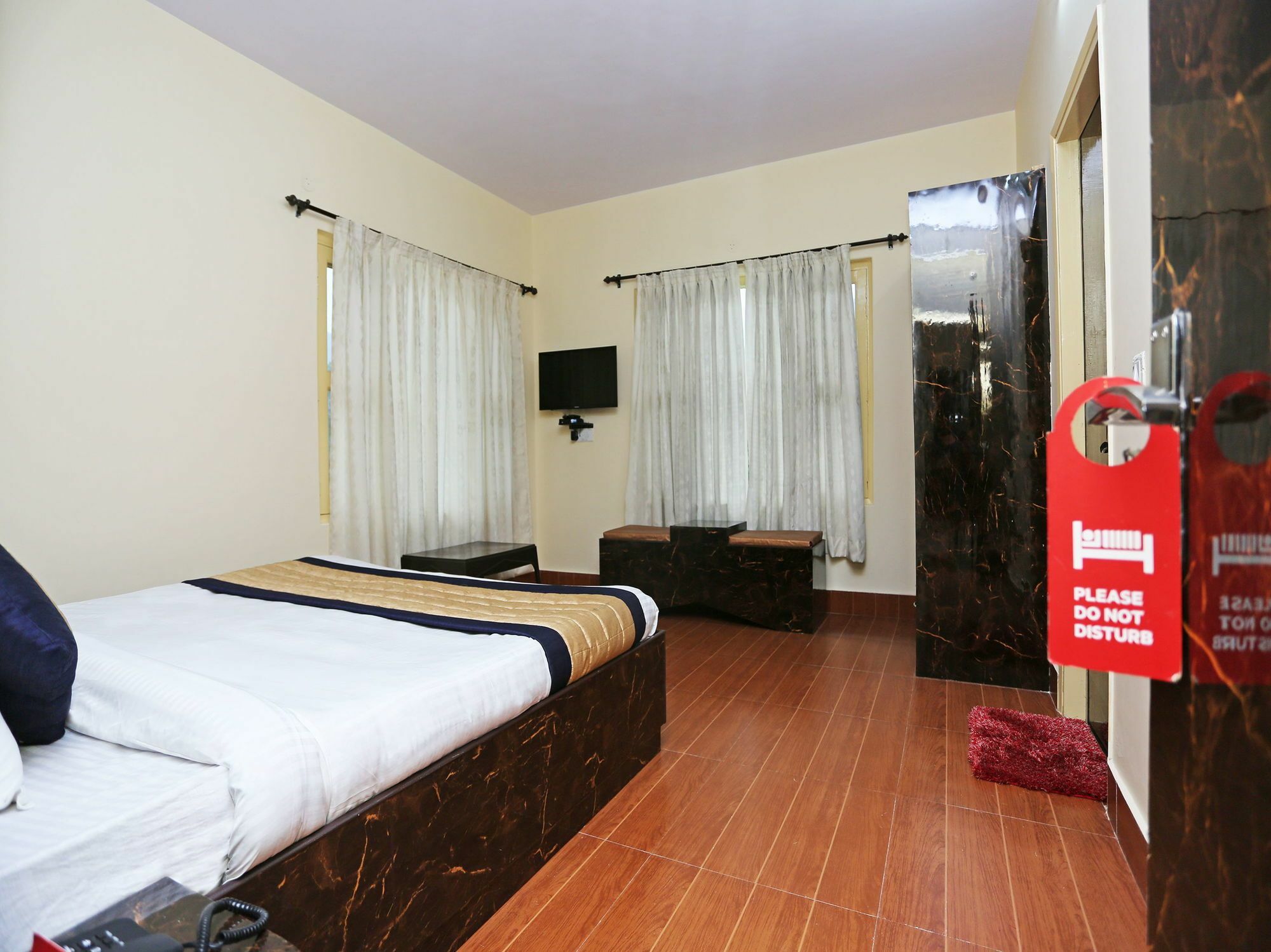 Hotel Oyo 9484 Yugrishi Manali (Himachal Pradesh)