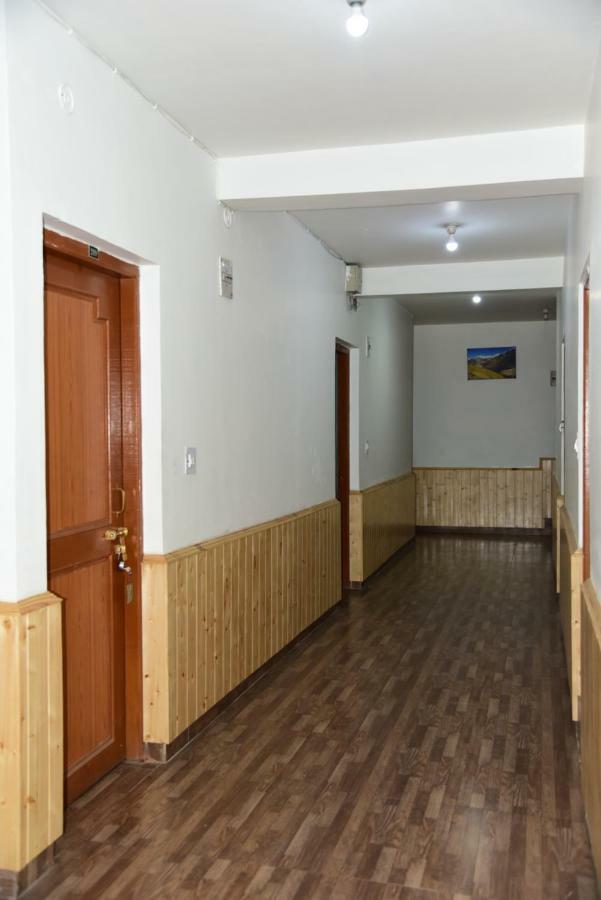Dreams Hotel Manali (Himachal Pradesh)