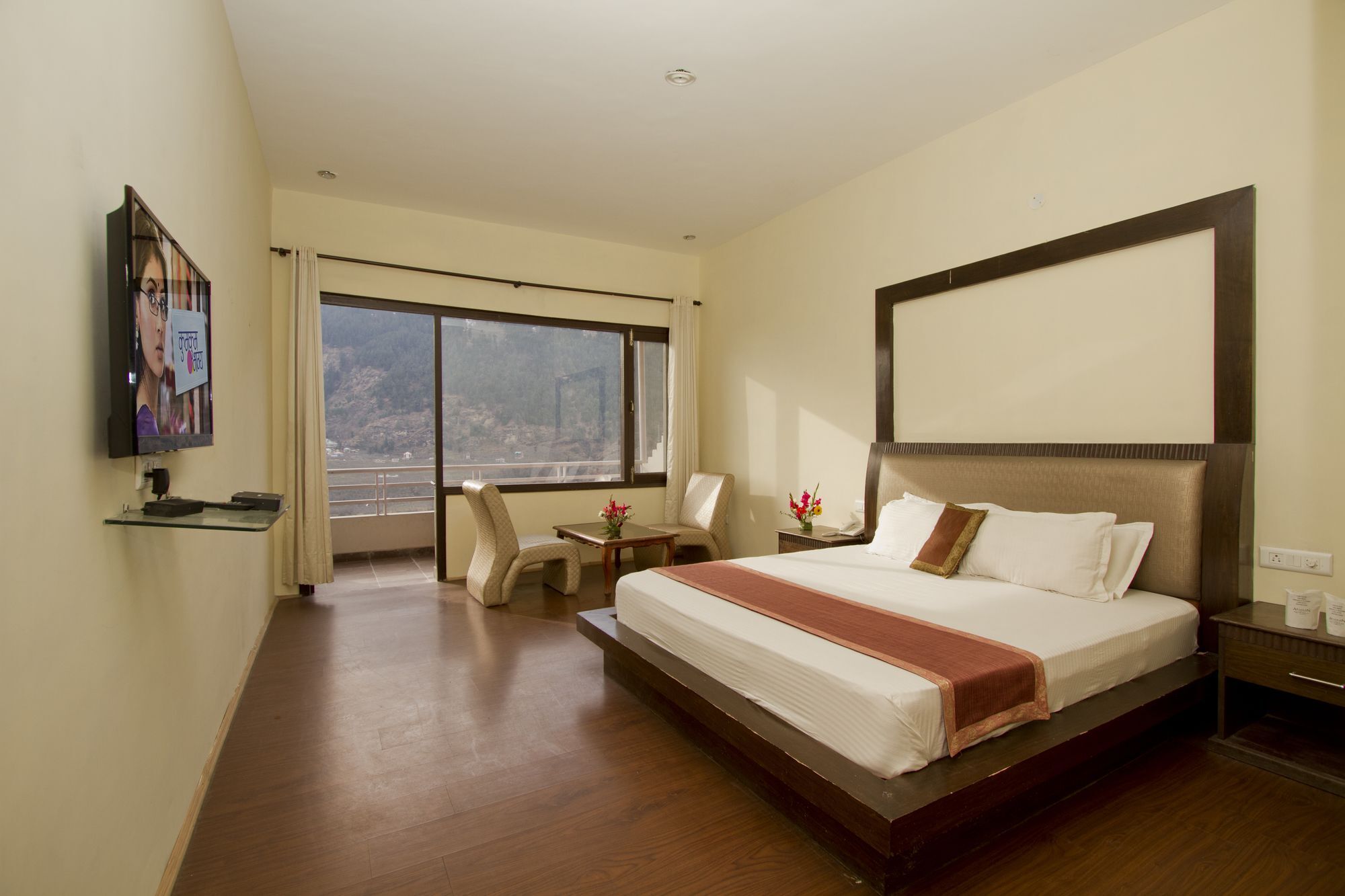 Armaan Hotel 4*