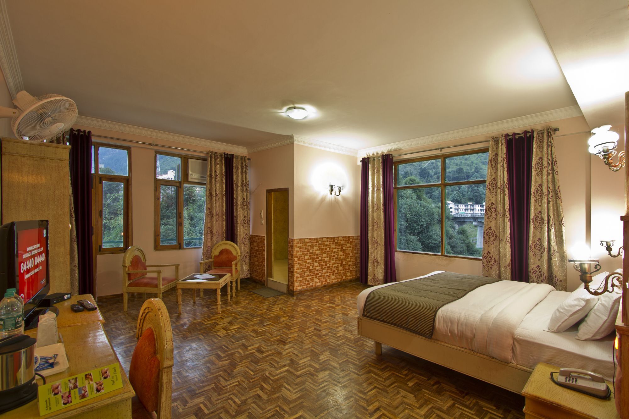 Hotel Royal Hills