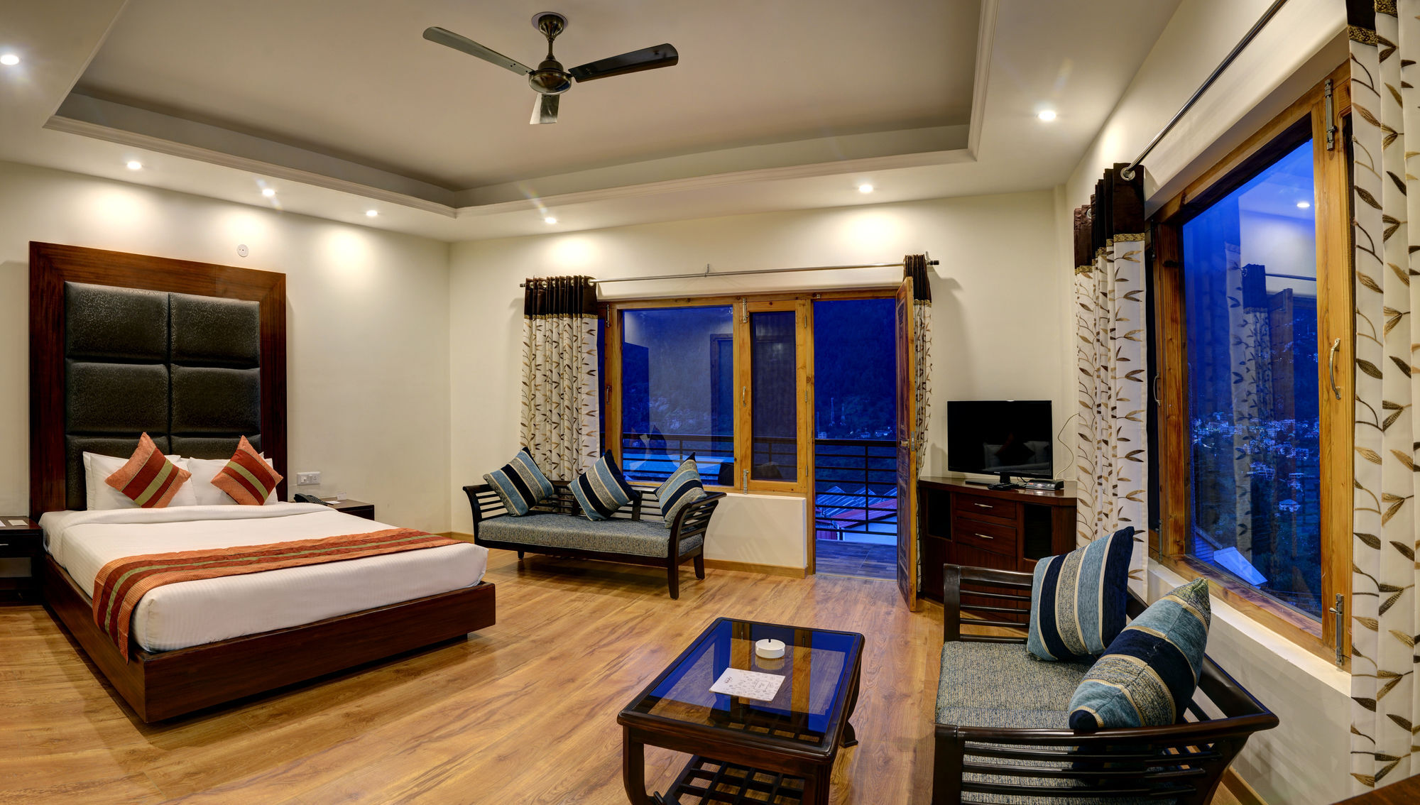 Chandertal Regency & Manali (Himachal Pradesh)