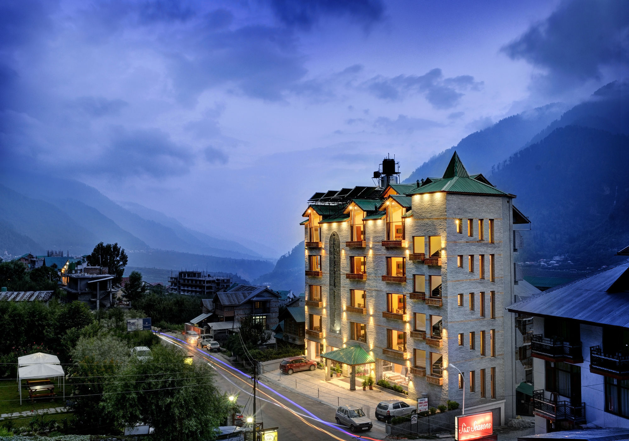 Chandertal Regency & Hotel Manali (Himachal Pradesh)