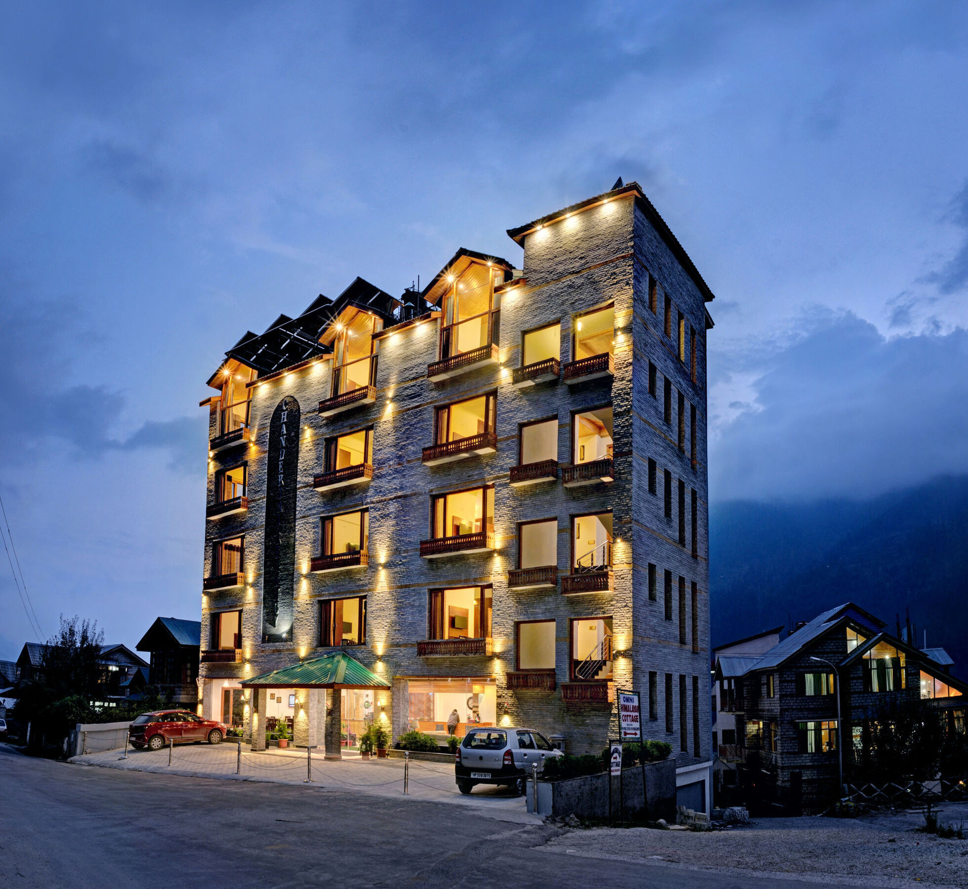 Hotel Chandertal Regency &