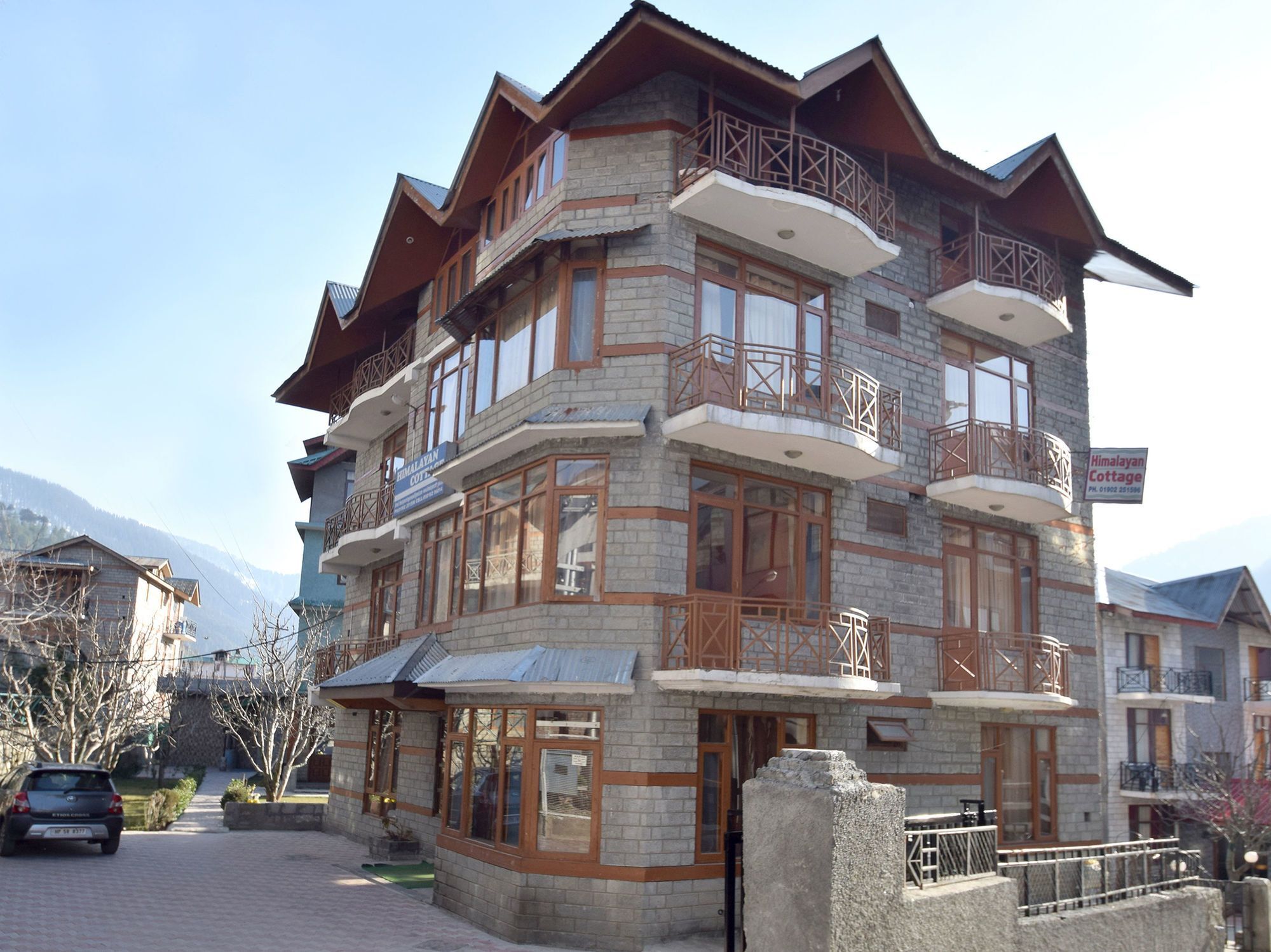 Hotel Himalayan Manali (Himachal Pradesh)
