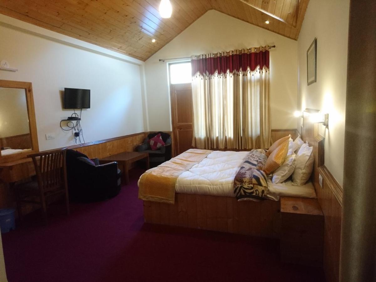 Motel River Side Manali (Himachal Pradesh)