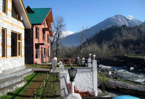 River Side * Manali (Himachal Pradesh)