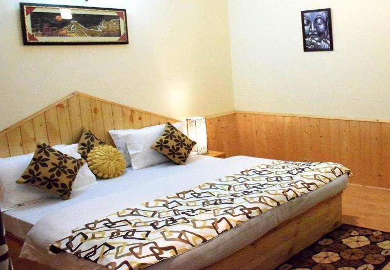 Hotel Mahavir Manali (Himachal Pradesh)
