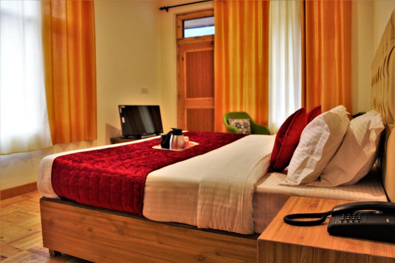Nirvana Premium By Yoyo's World Hotel Manali (Himachal Pradesh)