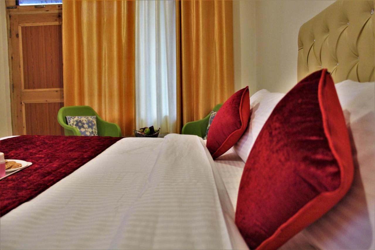 Hotel Nirvana Premium By Yoyo's World