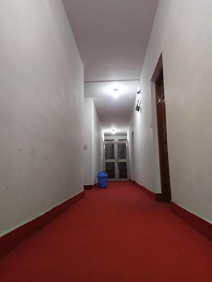 Hotel New 3*