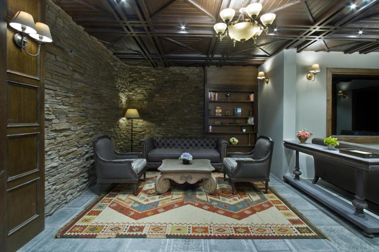 Sylvan Hues Hotel 4*